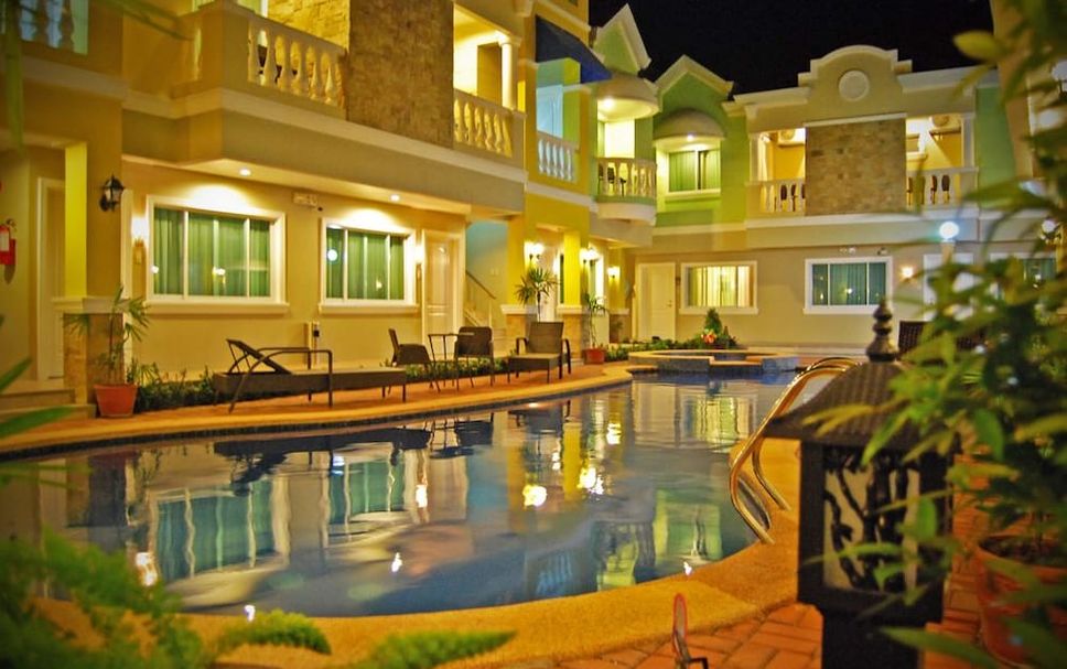 สระว่ายน้ำ รูปภาพ