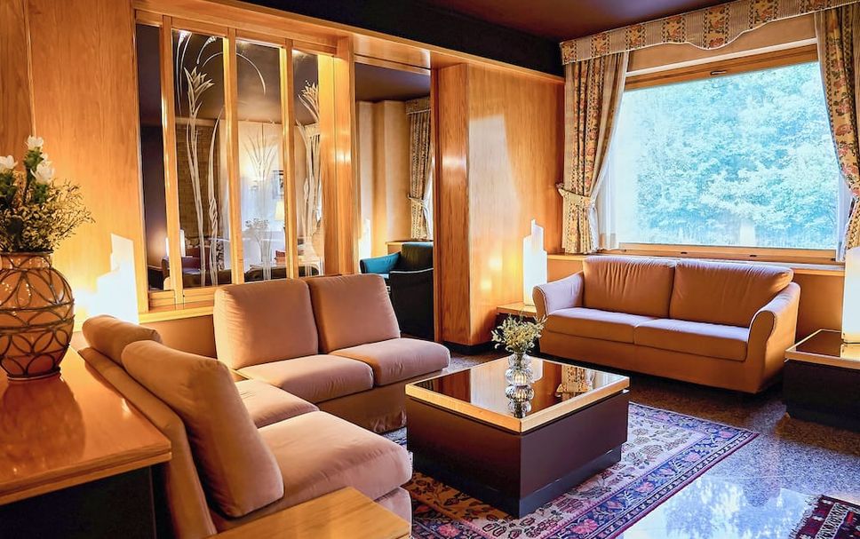 ห้องนั่งเล่น รูปภาพ