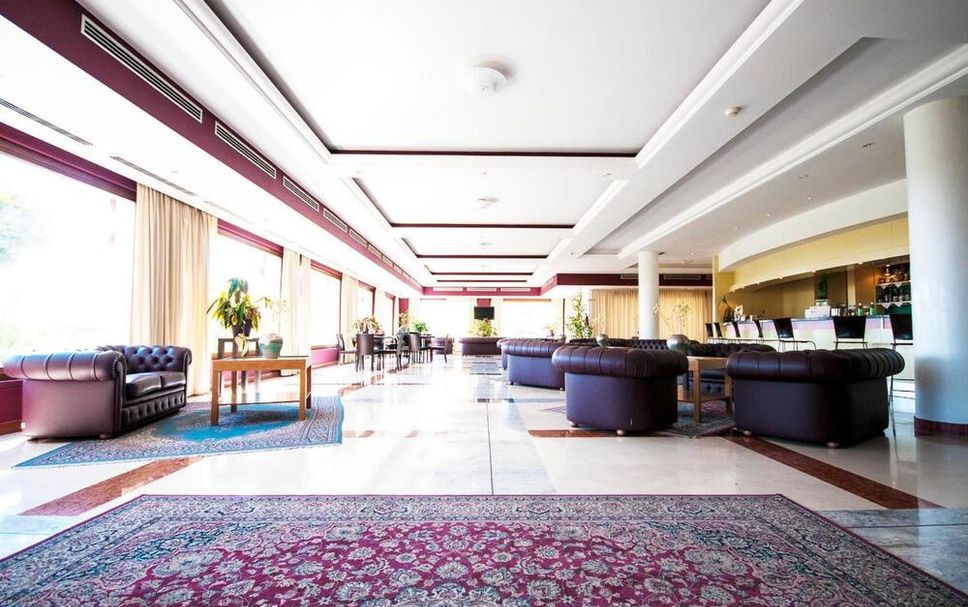 ล็อบบี้ รูปภาพ