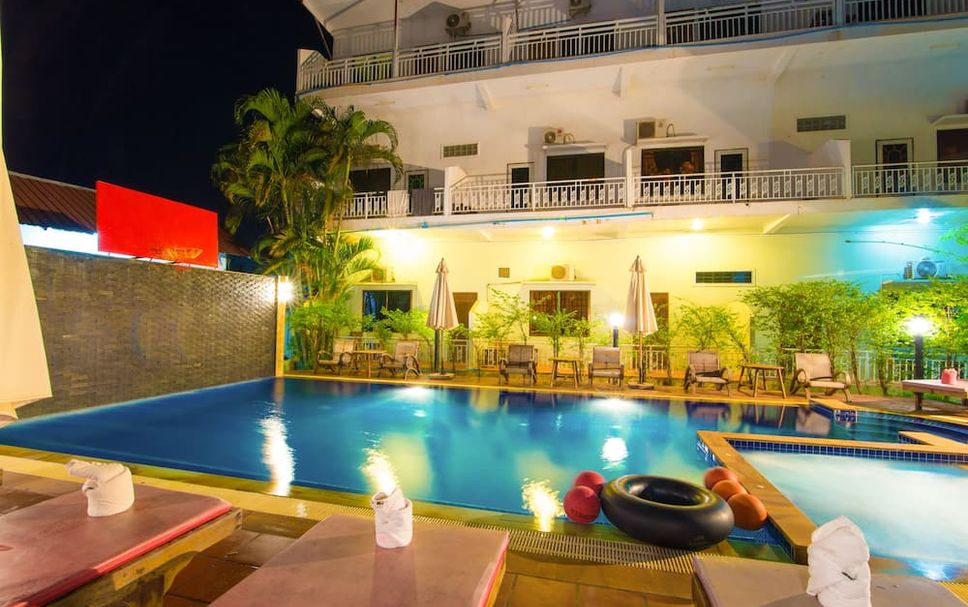 สระว่ายน้ำ รูปภาพ