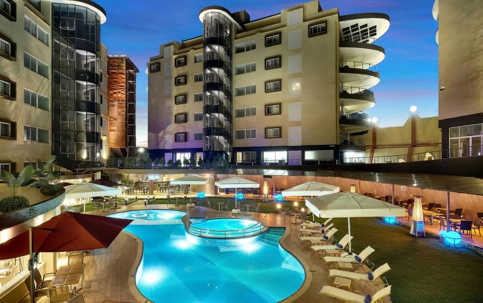 สระว่ายน้ำ รูปภาพ