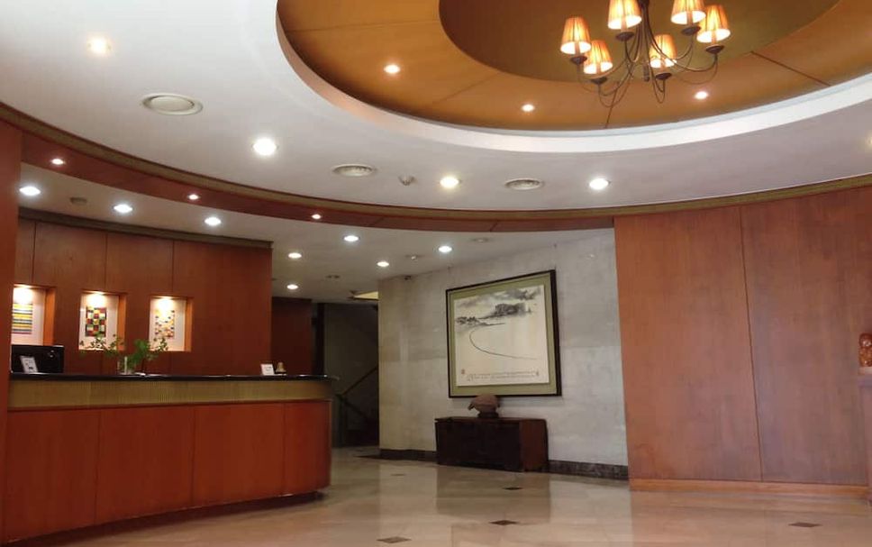 แผนกต้อนรับส่วนหน้า รูปภาพ