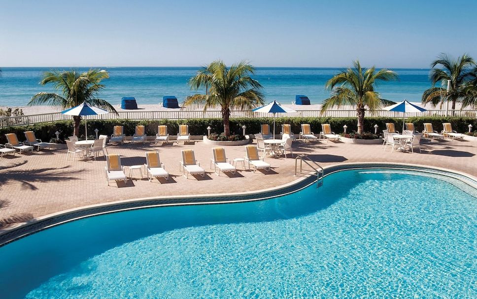 สระว่ายน้ำ รูปภาพ