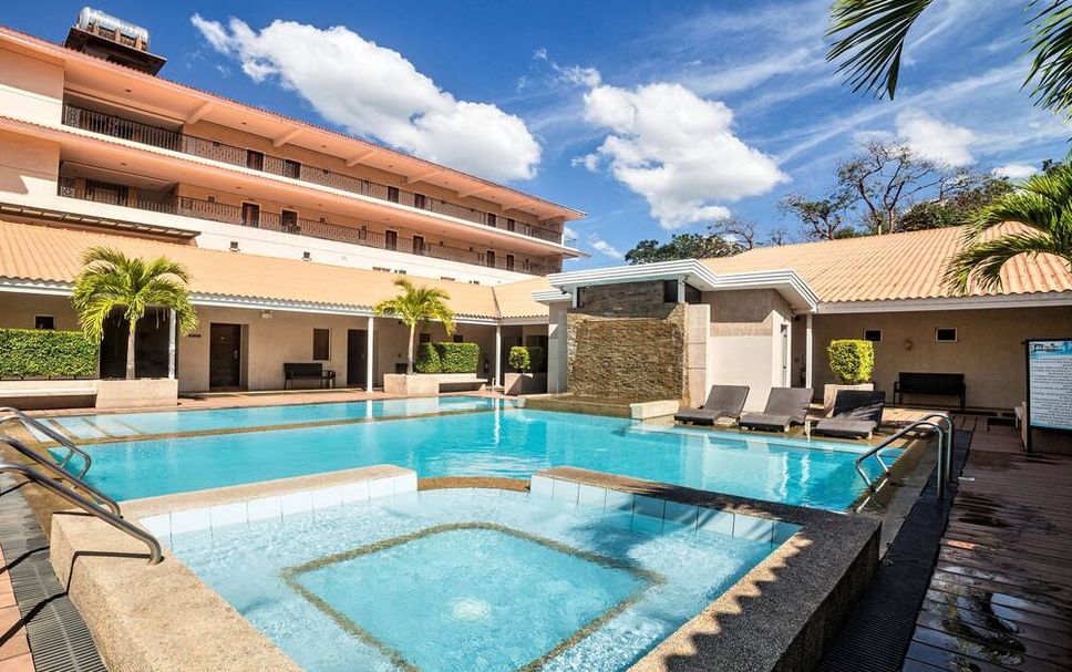 สระว่ายน้ำ รูปภาพ