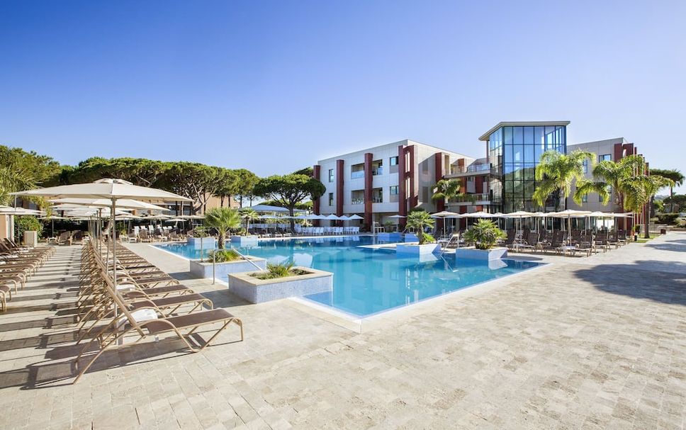 สระว่ายน้ำ รูปภาพ