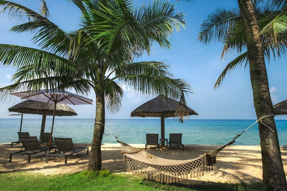 ชายหาด