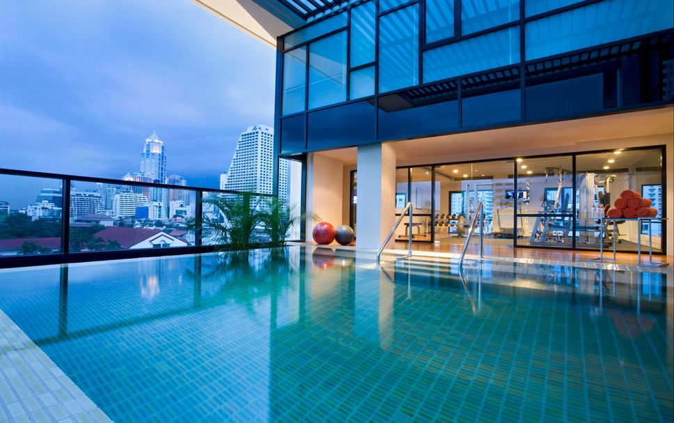 สระว่ายน้ำ รูปภาพ