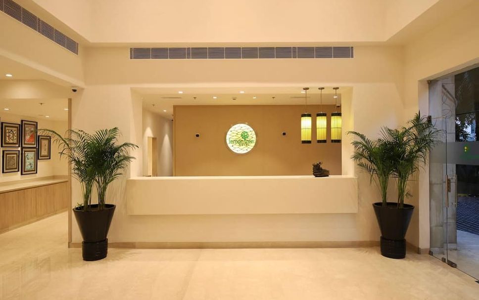 แผนกต้อนรับส่วนหน้า รูปภาพ