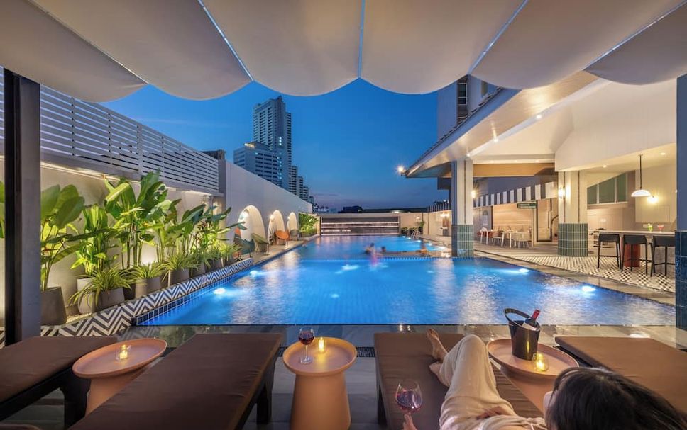 สระว่ายน้ำ รูปภาพ