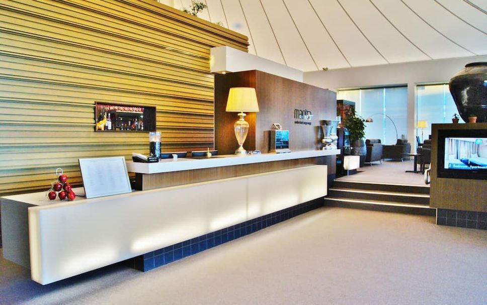 แผนกต้อนรับส่วนหน้า รูปภาพ