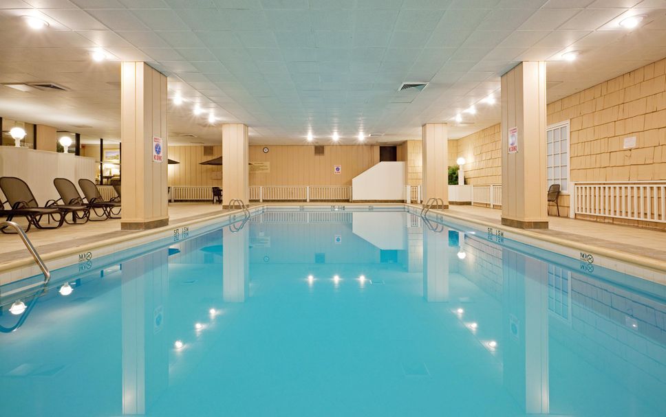 สระว่ายน้ำ รูปภาพ