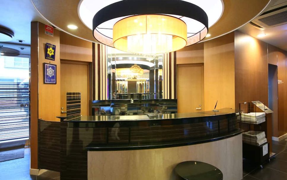 แผนกต้อนรับส่วนหน้า รูปภาพ