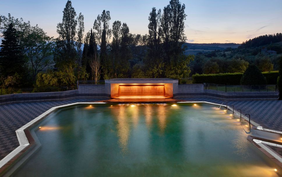 สระว่ายน้ำ รูปภาพ