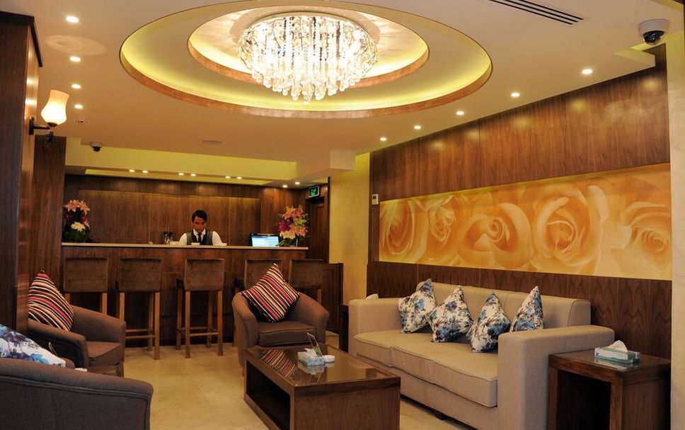 แผนกต้อนรับส่วนหน้า รูปภาพ