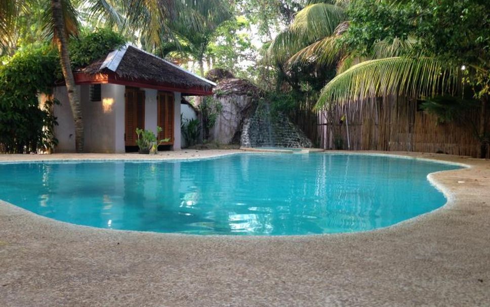 สระว่ายน้ำ รูปภาพ