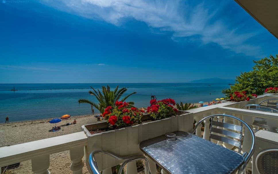 ระเบียง รูปภาพ