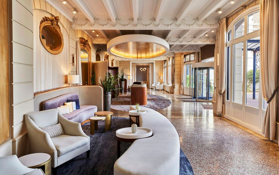 ล็อบบี้ รูปภาพ