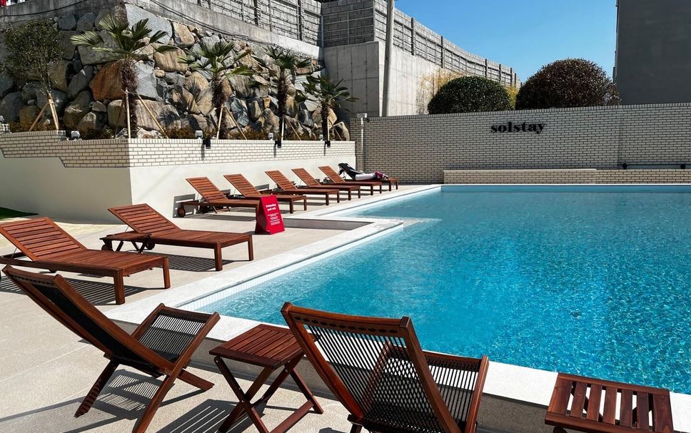 สระว่ายน้ำ รูปภาพ