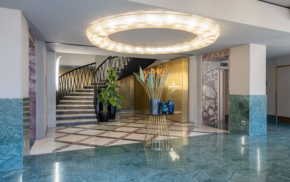 ล็อบบี้ รูปภาพ