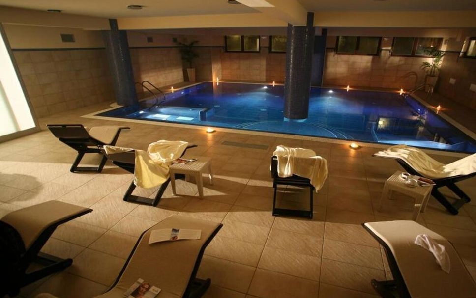 สระว่ายน้ำ รูปภาพ