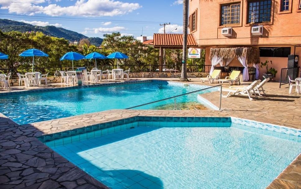 สระว่ายน้ำ รูปภาพ