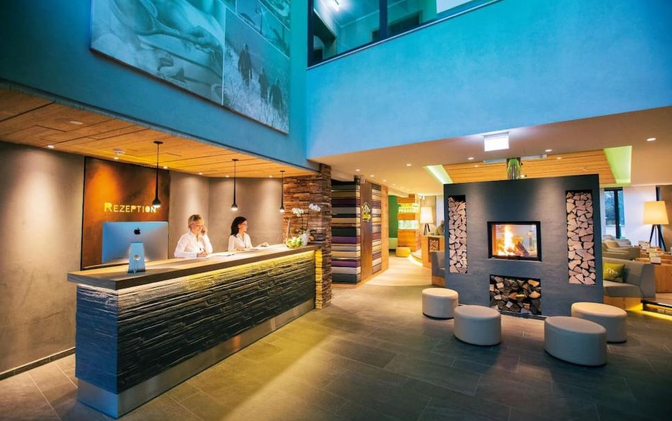 แผนกต้อนรับส่วนหน้า รูปภาพ