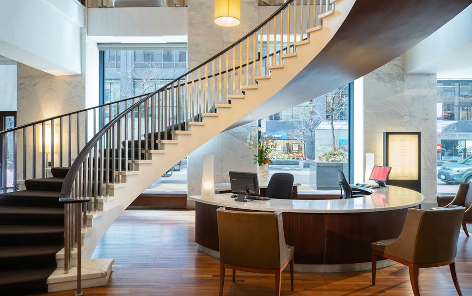 แผนกต้อนรับส่วนหน้า รูปภาพ