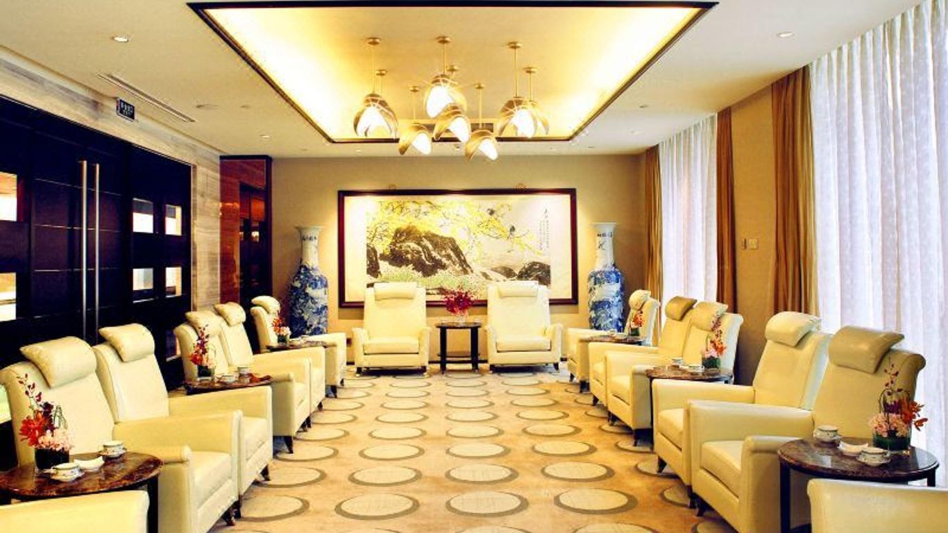 Tianjin Crystal Palace Hotel
