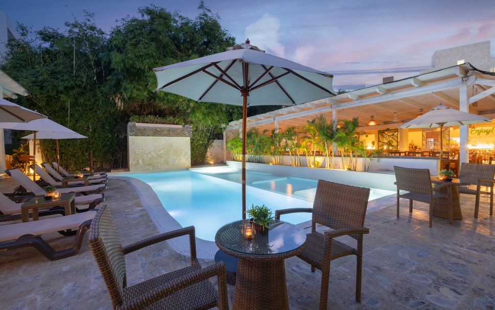 สระว่ายน้ำ รูปภาพ