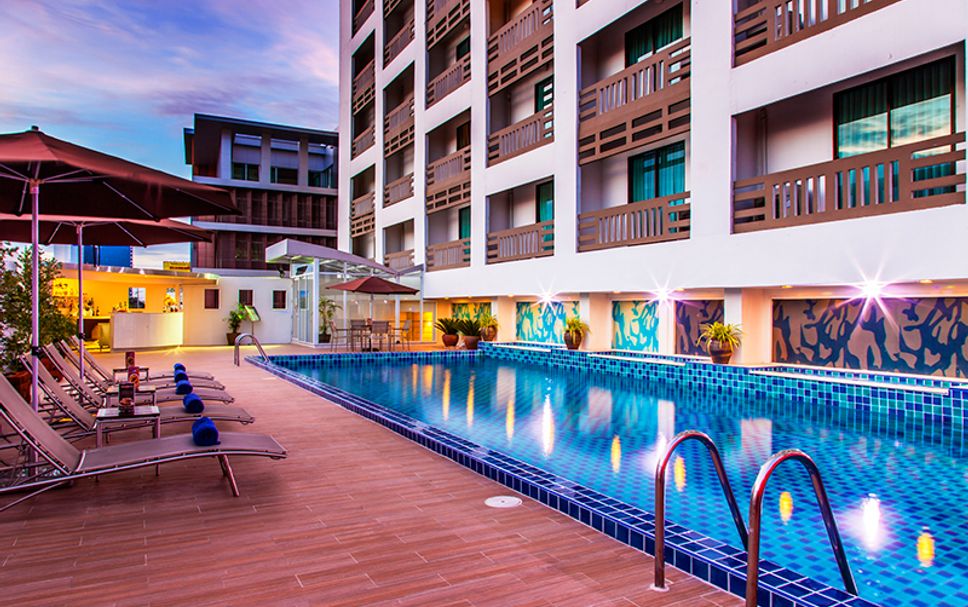 สระว่ายน้ำ รูปภาพ