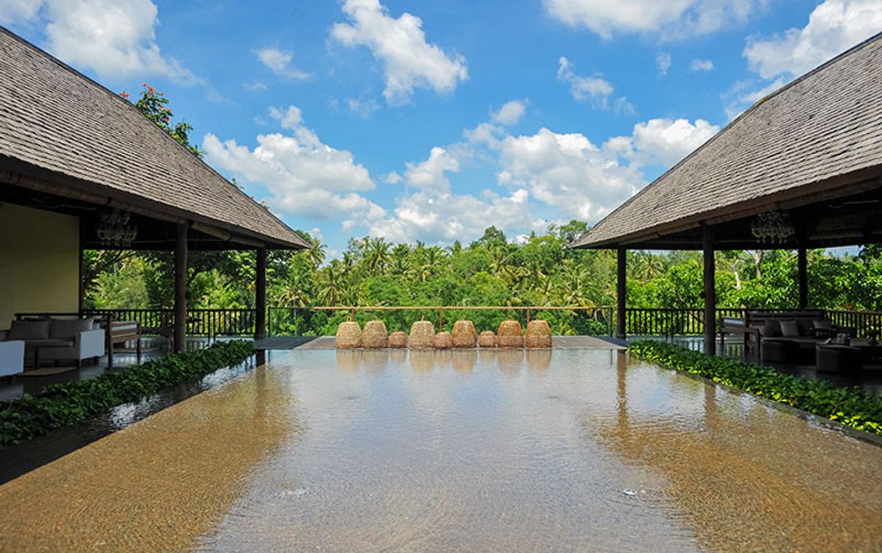 สระว่ายน้ำ รูปภาพ