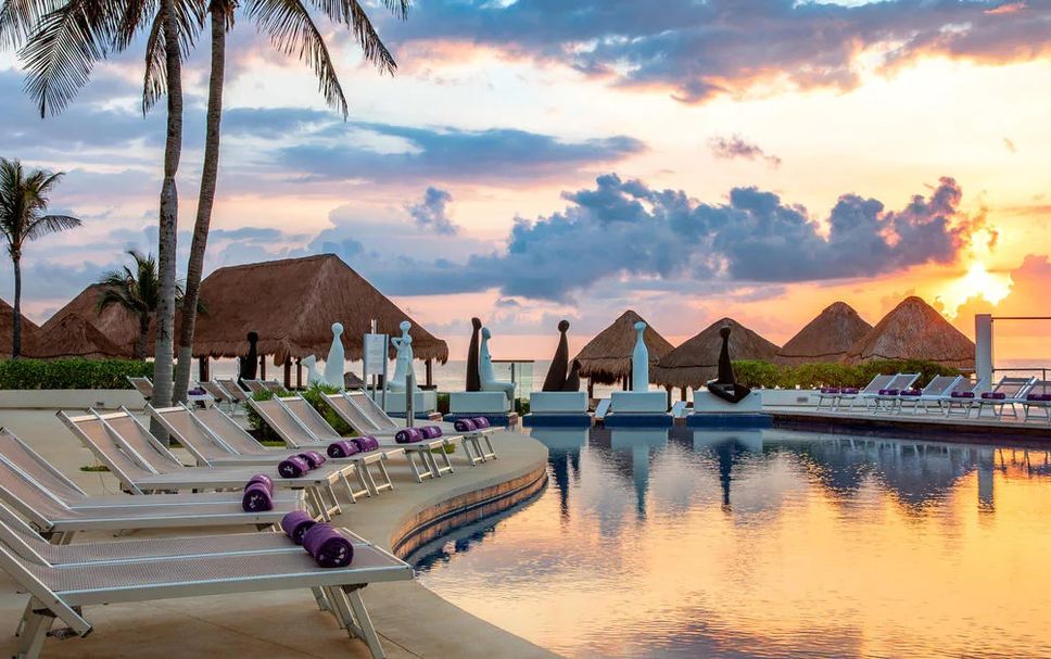 สระว่ายน้ำ รูปภาพ