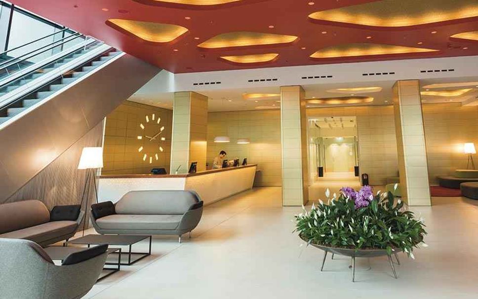 แผนกต้อนรับส่วนหน้า รูปภาพ