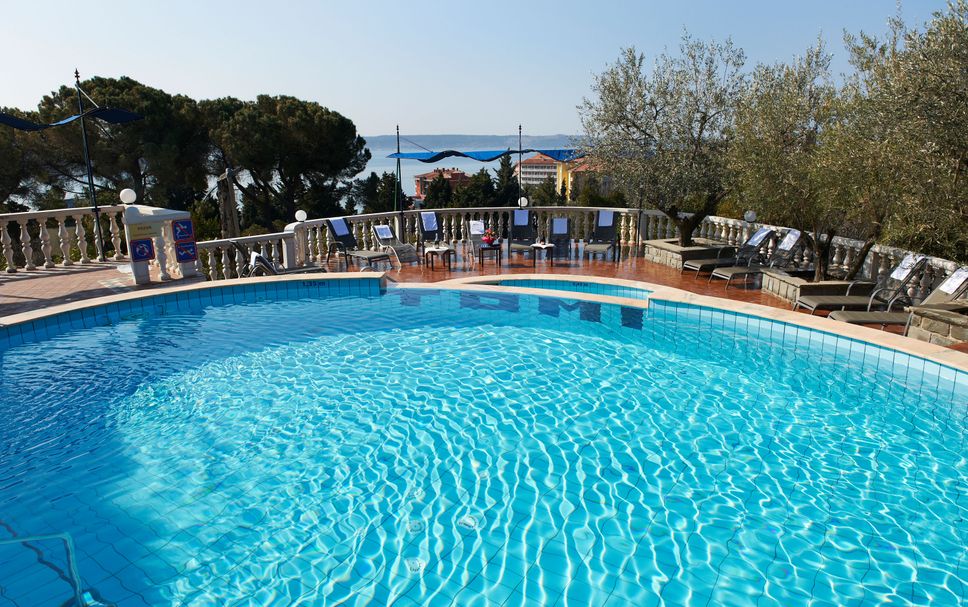 สระว่ายน้ำ รูปภาพ