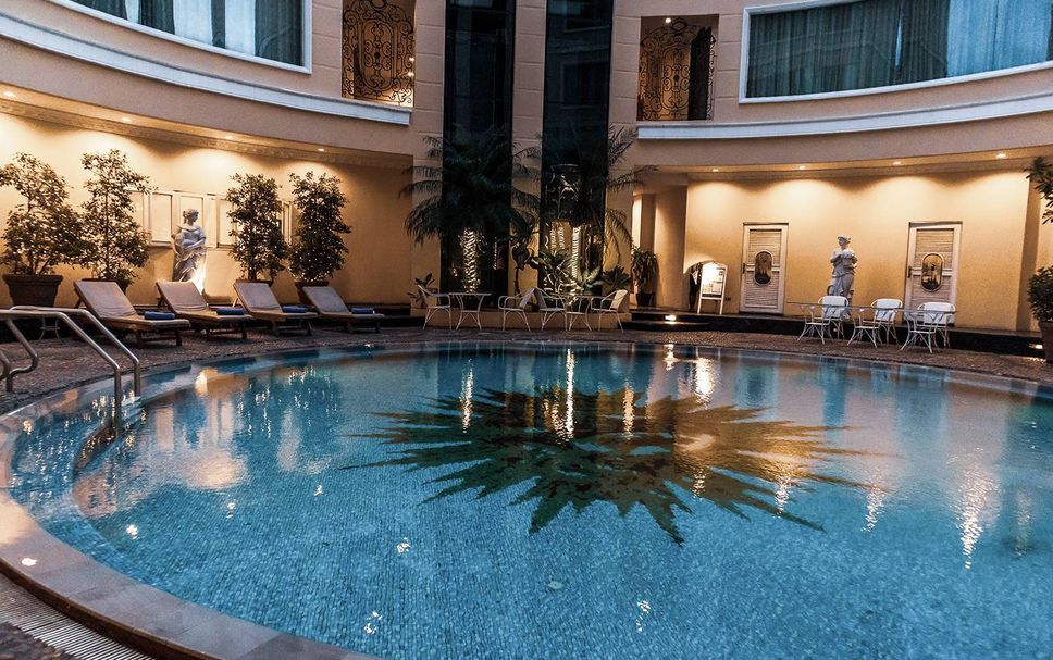 สระว่ายน้ำ รูปภาพ