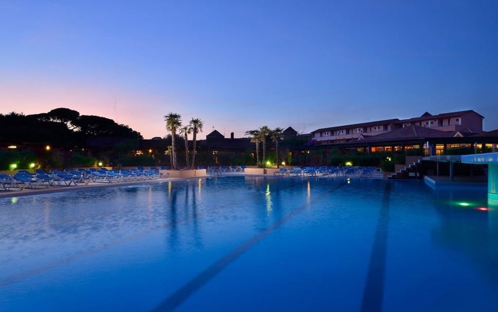 สระว่ายน้ำ รูปภาพ