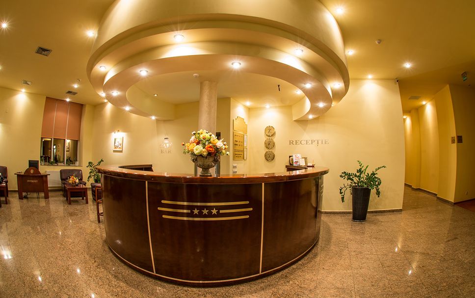 แผนกต้อนรับส่วนหน้า รูปภาพ