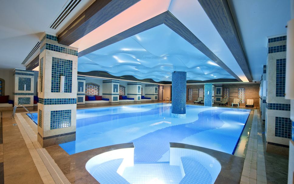 สระว่ายน้ำ รูปภาพ