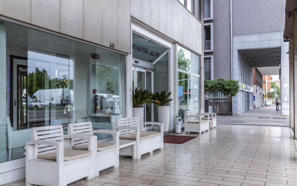 ลาน รูปภาพ