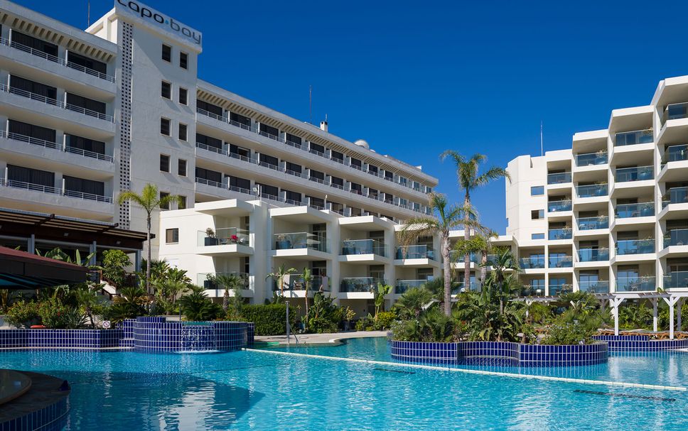 สระว่ายน้ำ รูปภาพ