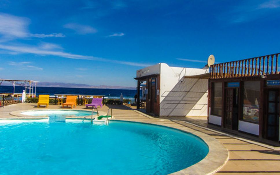 สระว่ายน้ำ รูปภาพ