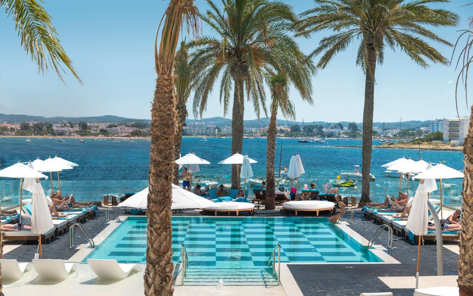 สระว่ายน้ำ รูปภาพ