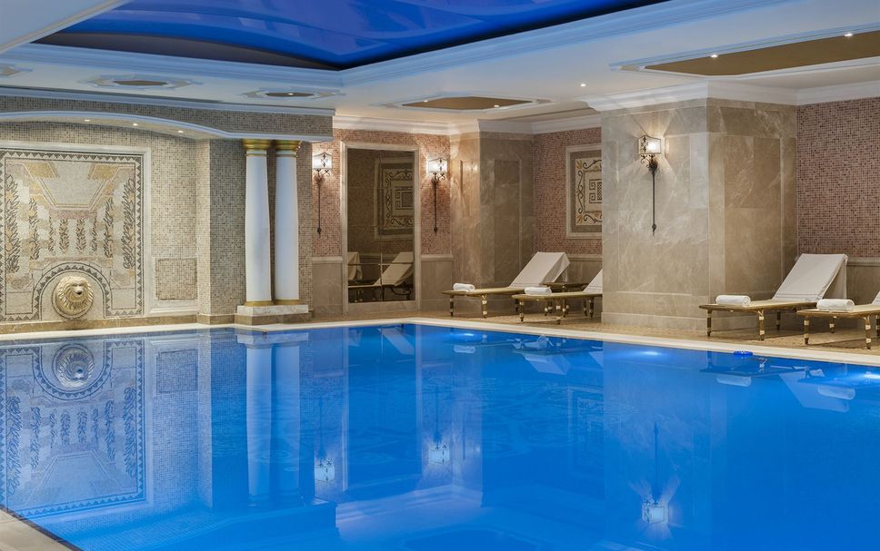 สระว่ายน้ำ รูปภาพ