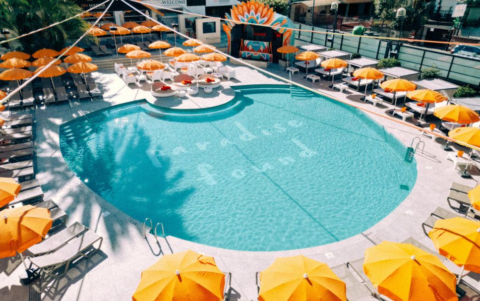 สระว่ายน้ำ รูปภาพ