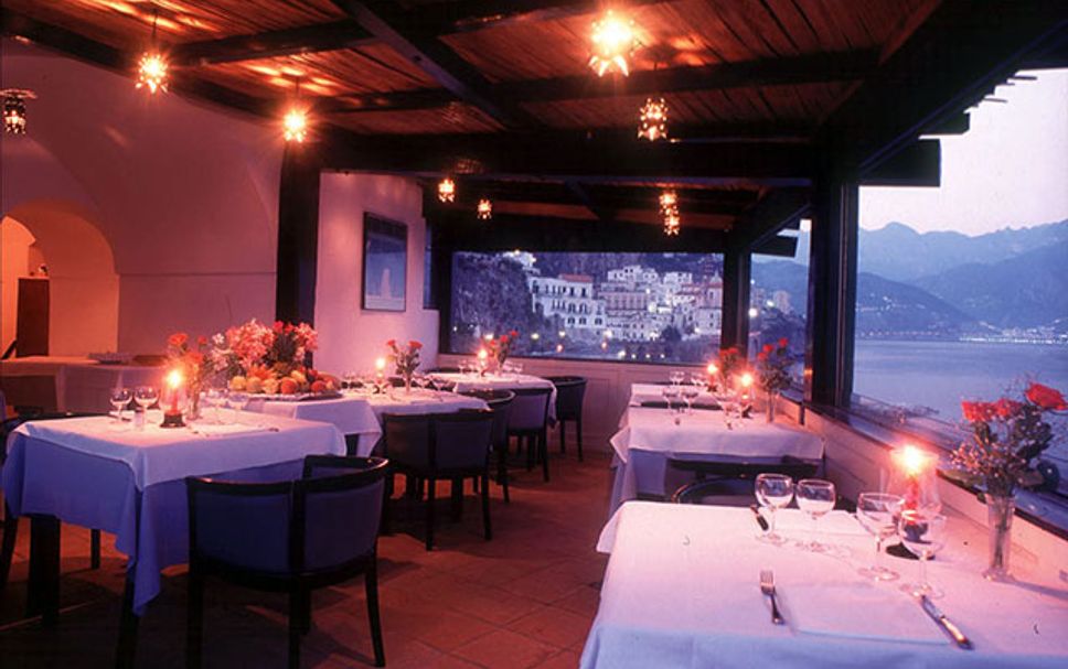 ร้านอาหาร รูปภาพ